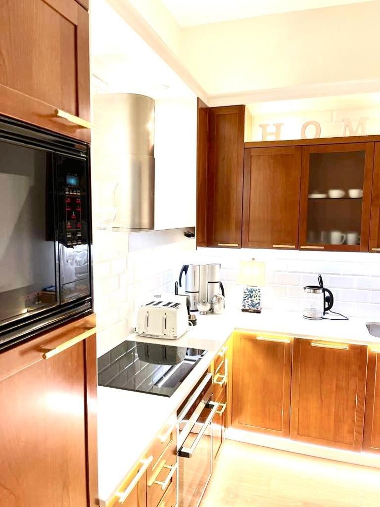 Luxury Apartments Mondrian Market Square III Warszawa Rum bild