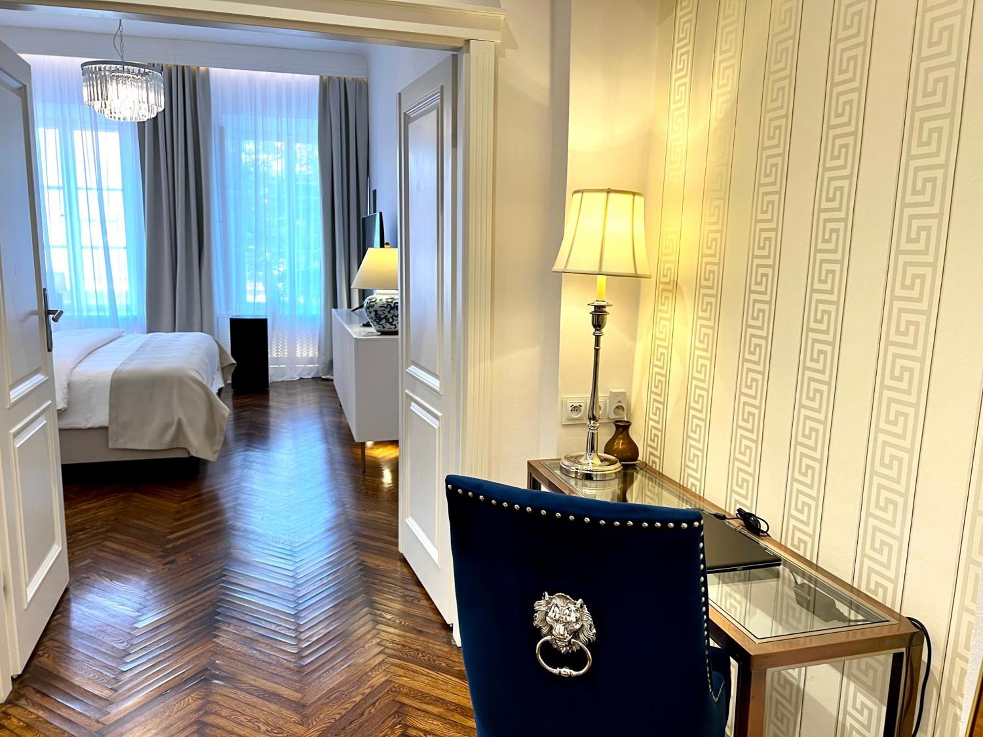 Luxury Apartments Mondrian Market Square III Warszawa Rum bild