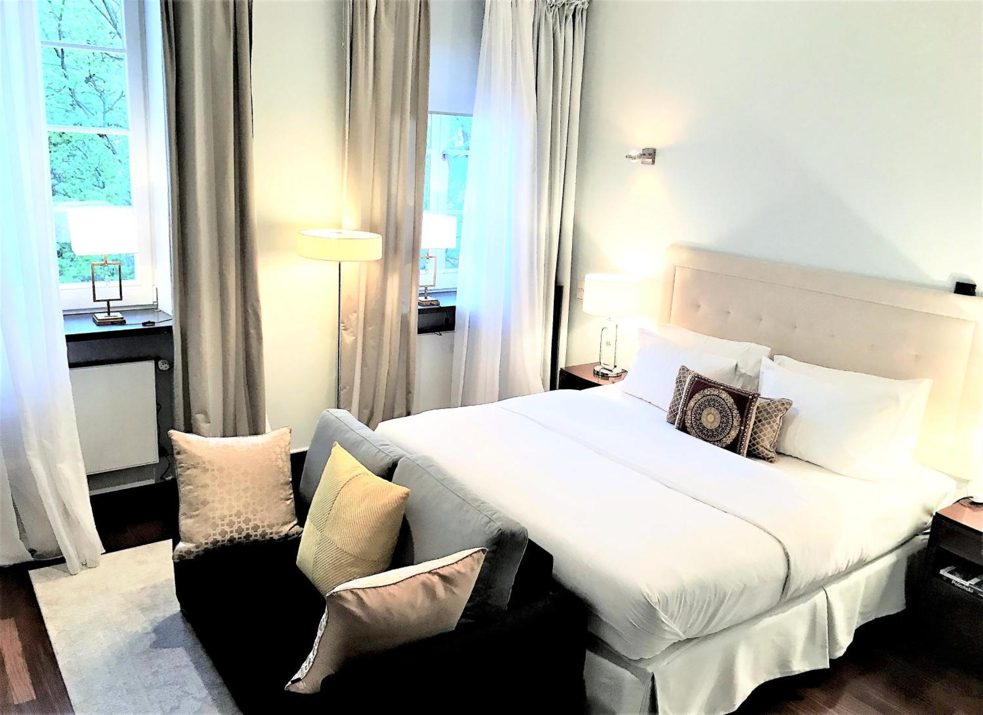 Luxury Apartments Mondrian Market Square III Warszawa Rum bild